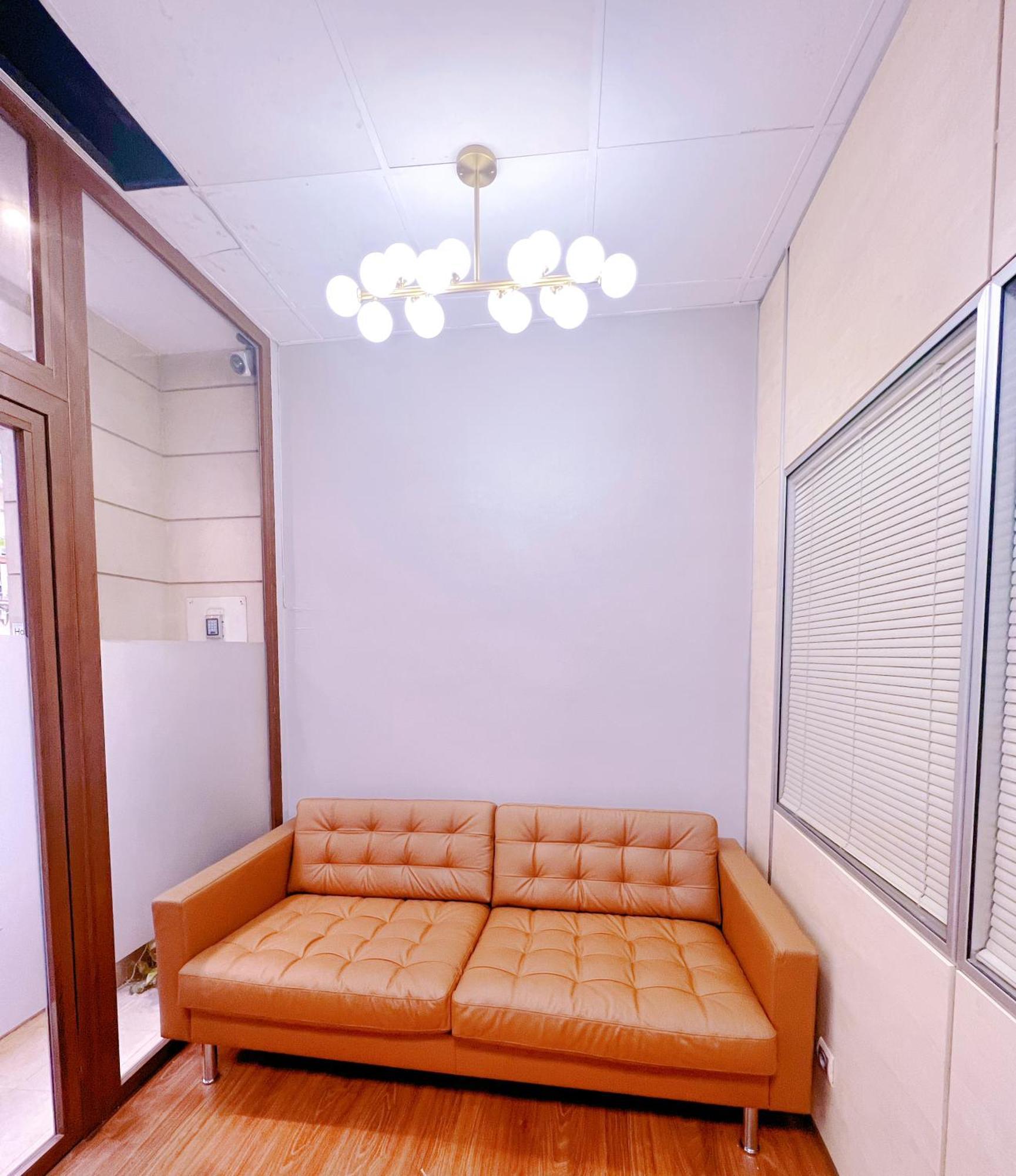 Hostel Acacias Мадрид Экстерьер фото